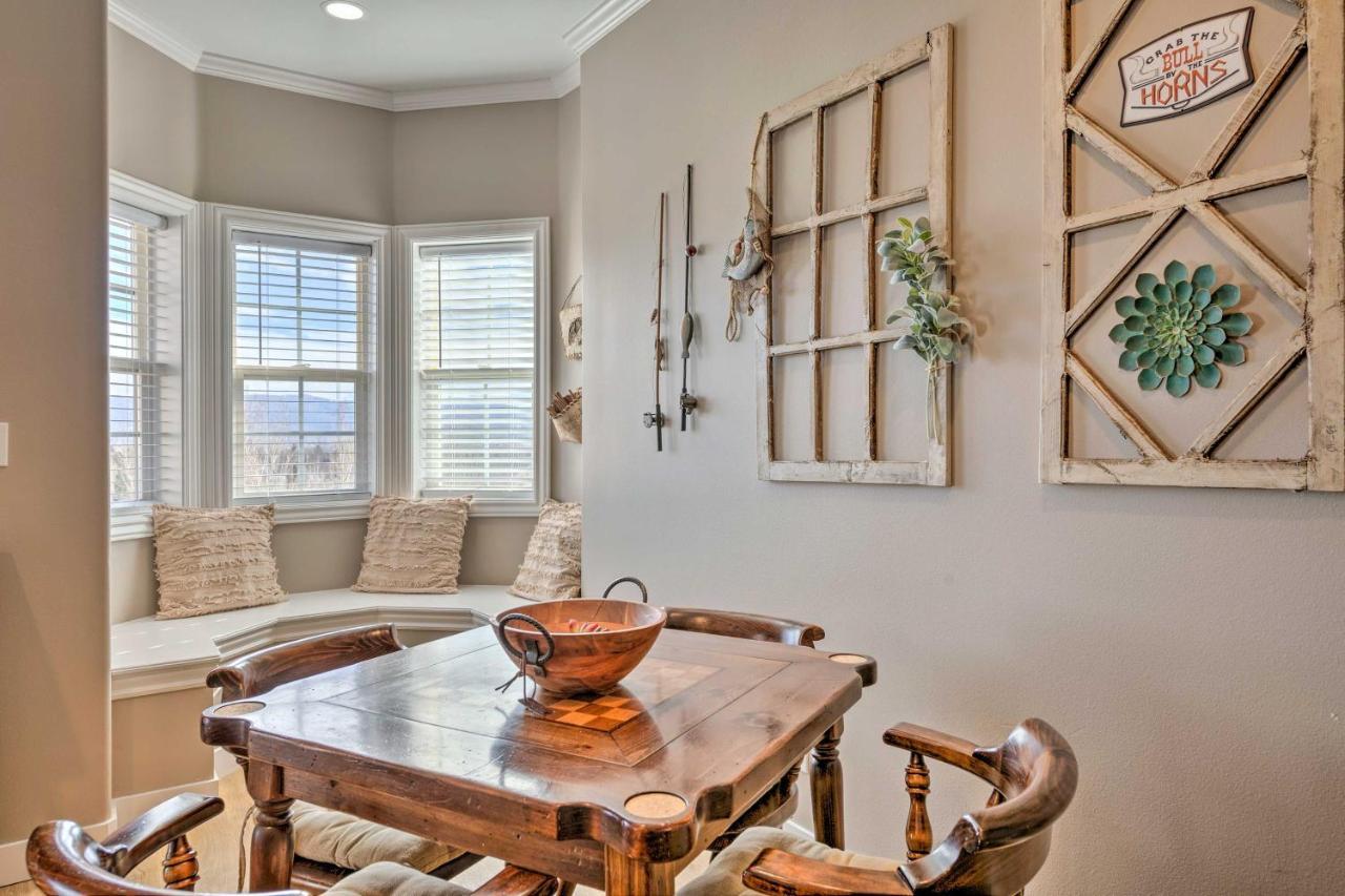 Large, Cozy Midway Studio With Mountain Views! Exterior photo